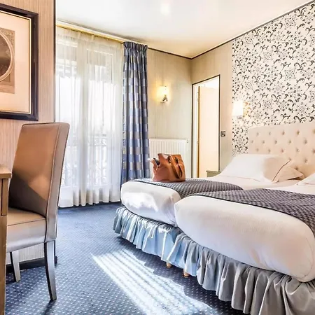 Regence Hotel Paris