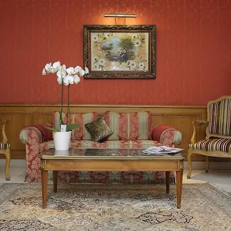 Hotel Regence Paris